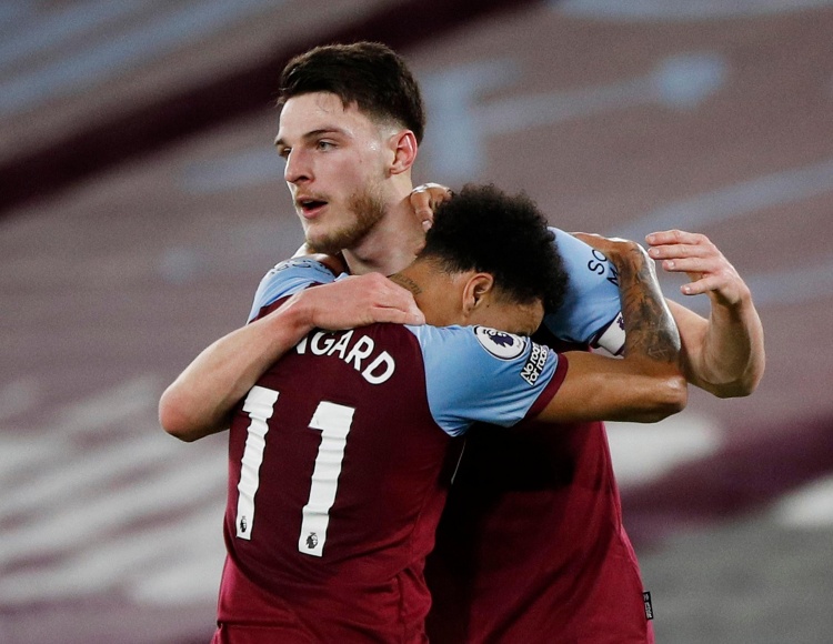 边路回追的 边路回追的