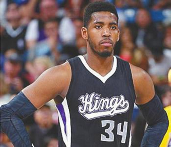 形成球迷自 形成球迷自