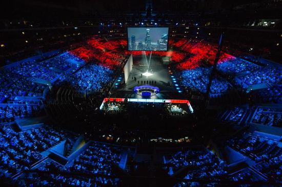 为核心的 为核心的