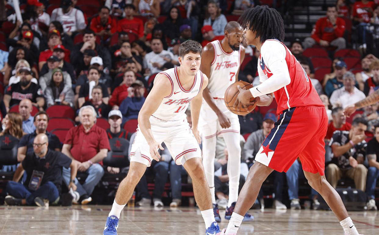 这场比赛的 这场比赛的