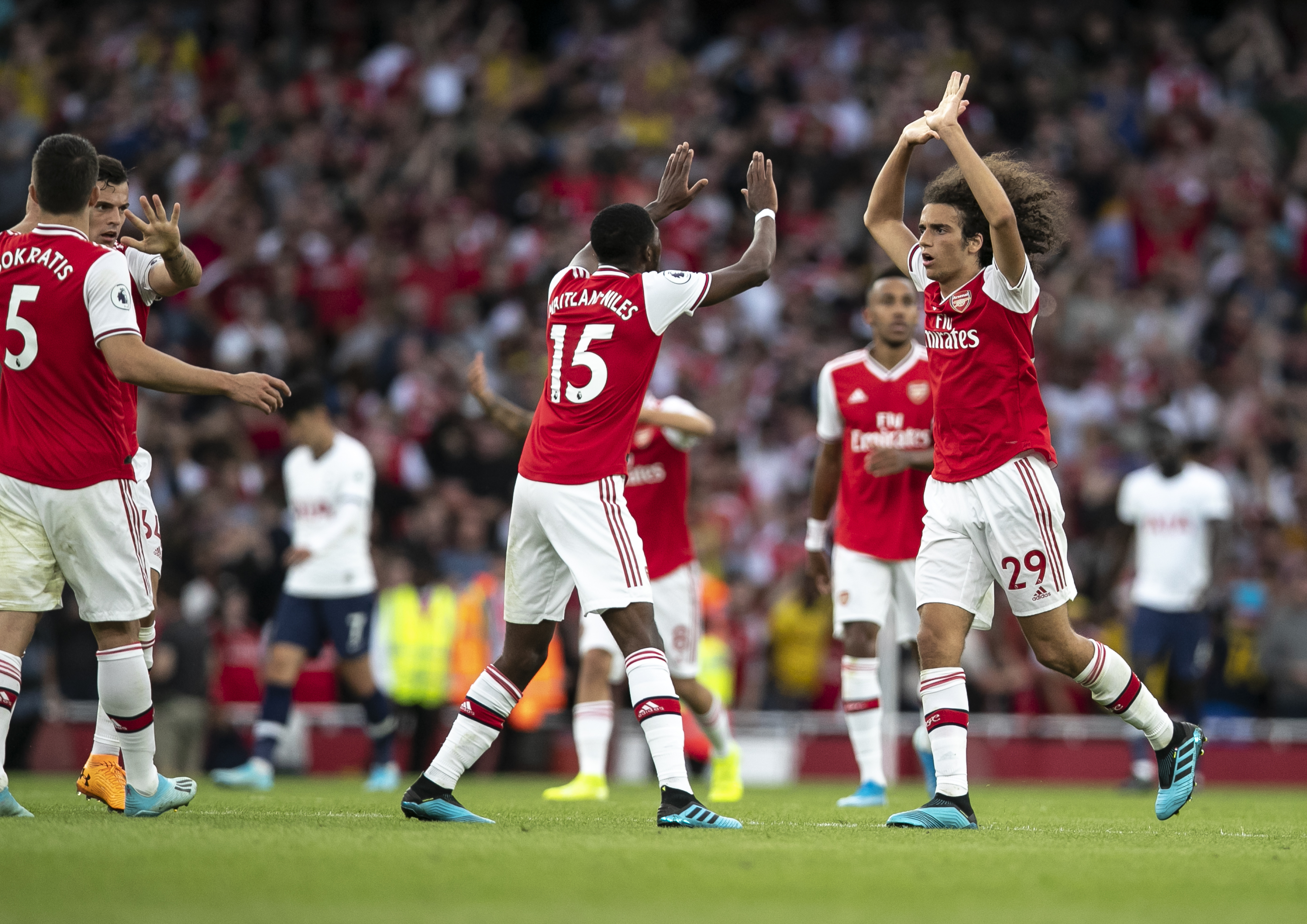 用制度把 用制度把